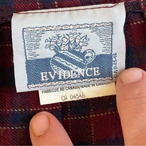 𝅺VINTAGE Evidence 90s Plaid School Girl Academia Skirt Made in Canada Size 8 - Picture 6 of 7